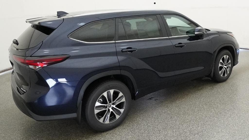 New 2026 Toyota Highlander SUV