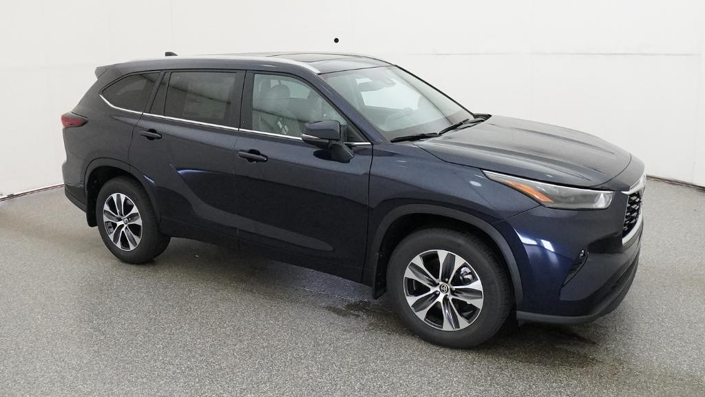 New 2026 Toyota Highlander SUV