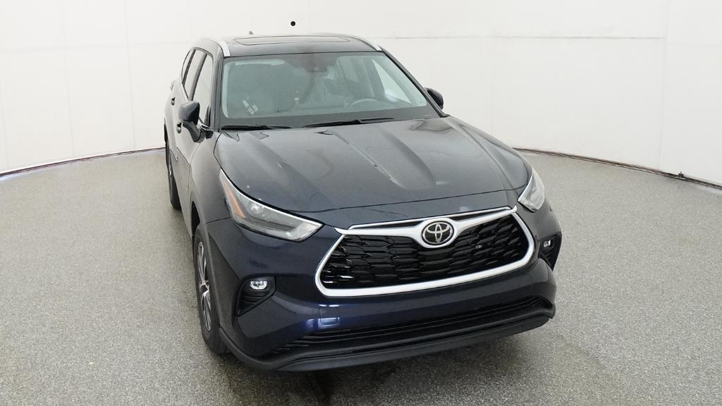 New 2026 Toyota Highlander SUV