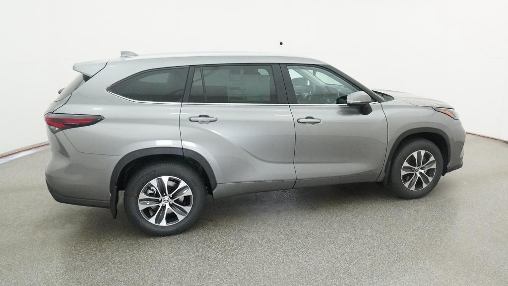 New 2026 Toyota Highlander 4D Sport Utility