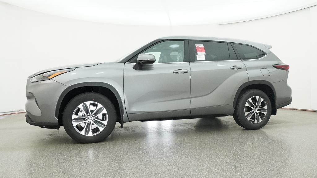 New 2026 Toyota Highlander 4D Sport Utility