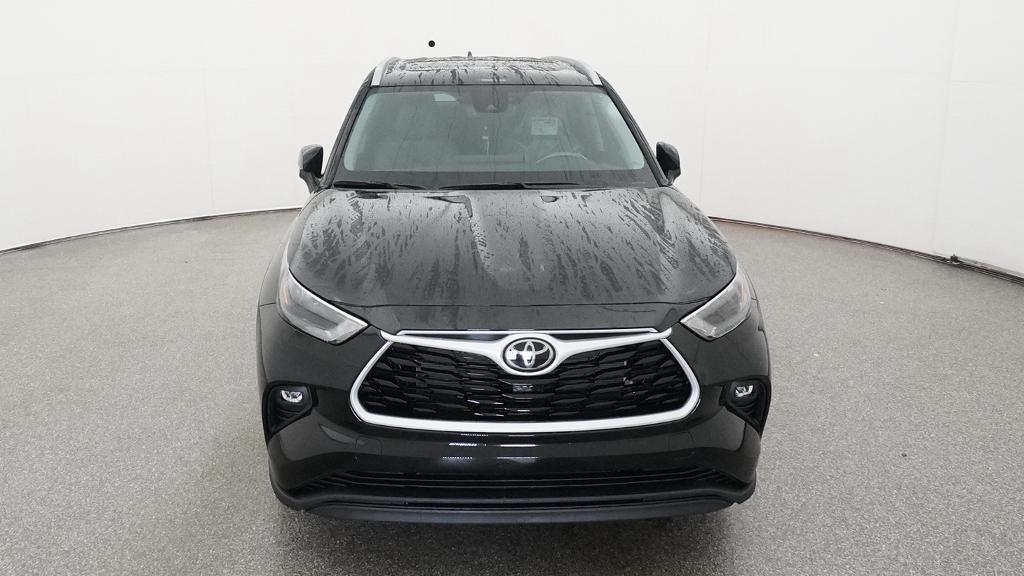 New 2026 Toyota Highlander SUV