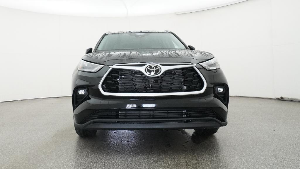 New 2026 Toyota Highlander SUV