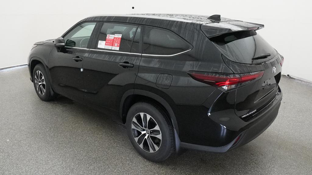 New 2026 Toyota Highlander SUV