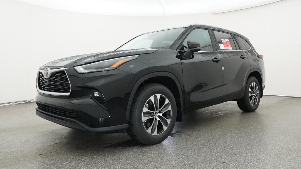 New 2026 Toyota Highlander SUV