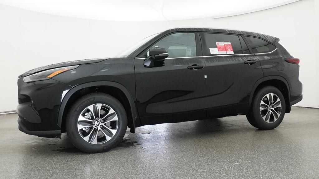 New 2026 Toyota Highlander SUV