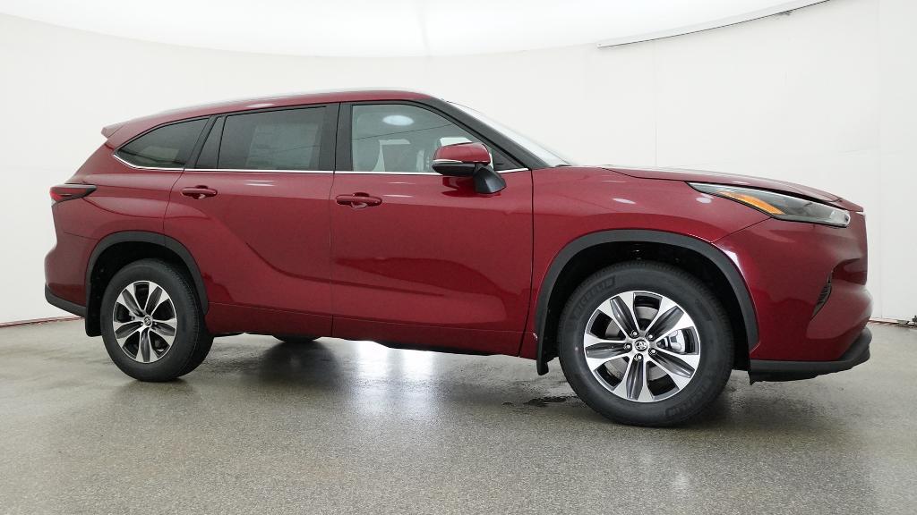 New 2026 Toyota Highlander SUV