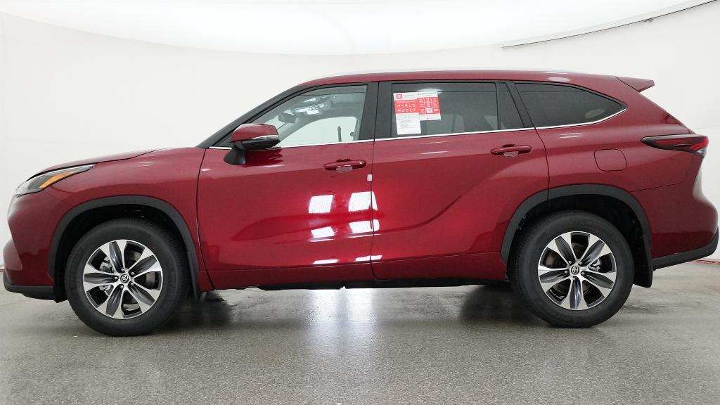 New 2026 Toyota Highlander SUV