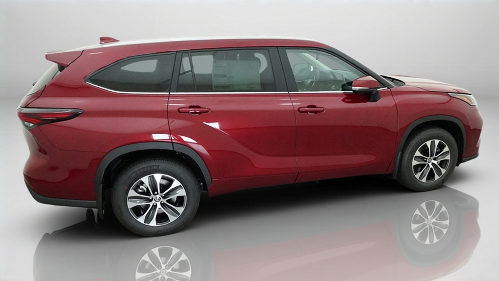 New 2026 Toyota Highlander SUV