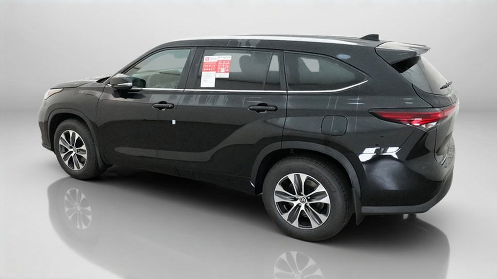 New 2026 Toyota Highlander SUV