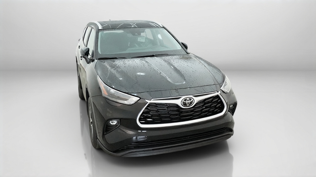 New 2026 Toyota Highlander SUV