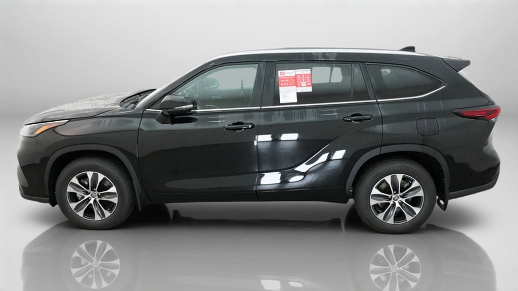 New 2026 Toyota Highlander SUV