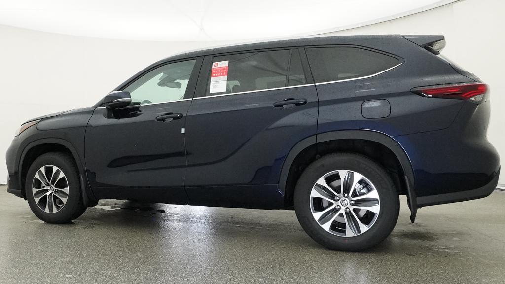 New 2026 Toyota Highlander SUV