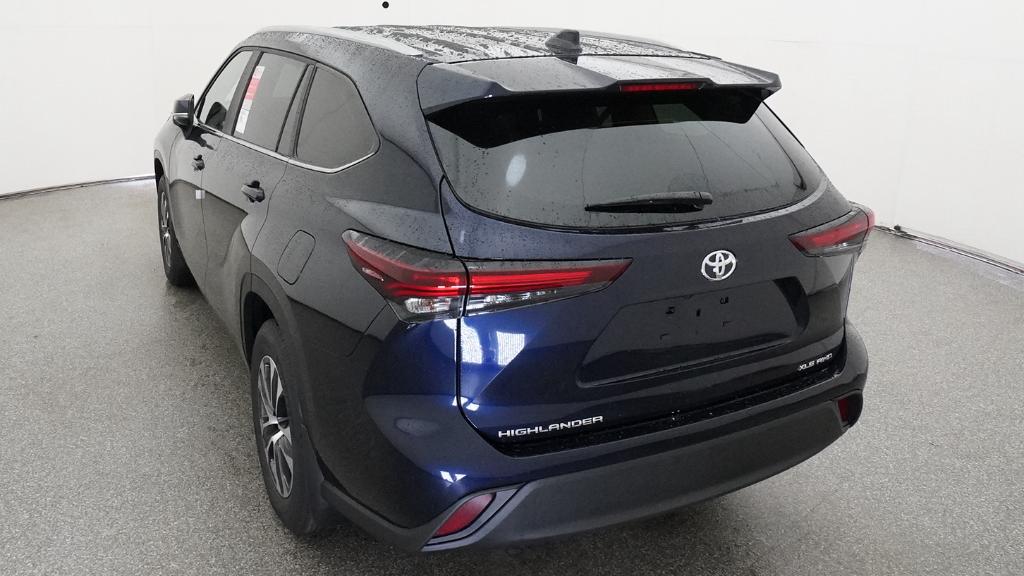New 2026 Toyota Highlander SUV