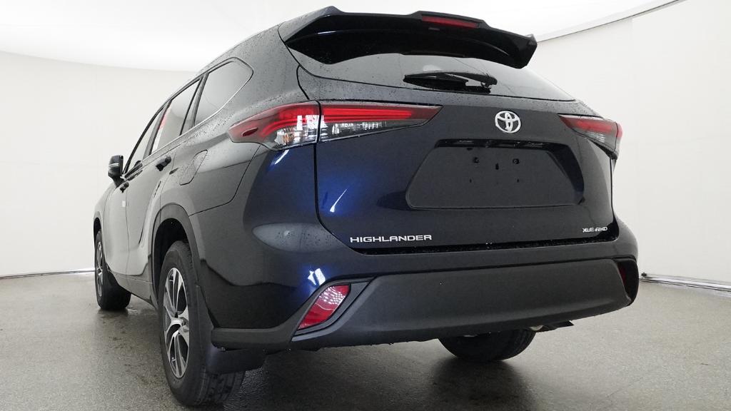 New 2026 Toyota Highlander SUV