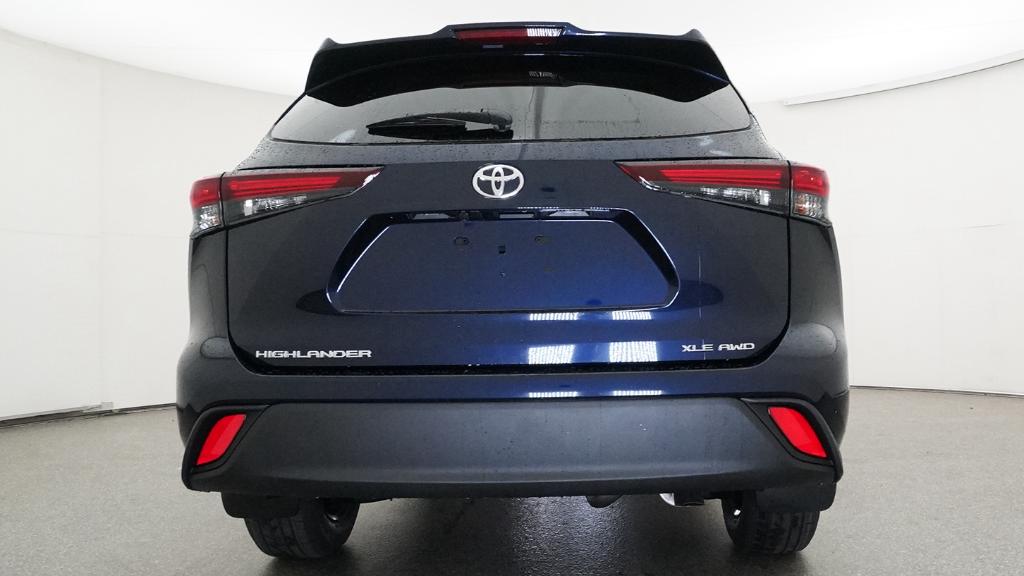New 2026 Toyota Highlander SUV
