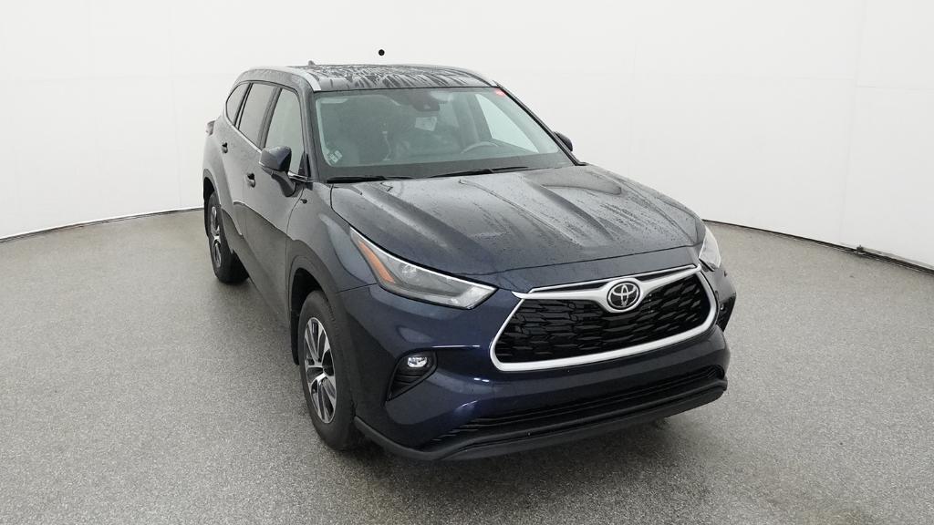 New 2026 Toyota Highlander SUV