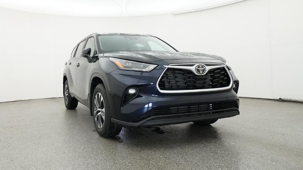 New 2026 Toyota Highlander SUV