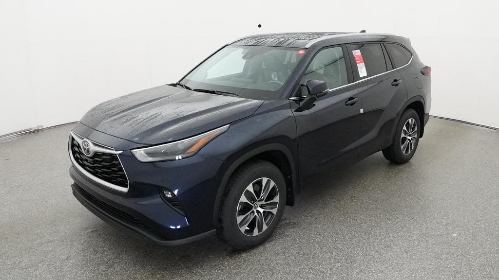 New 2026 Toyota Highlander SUV