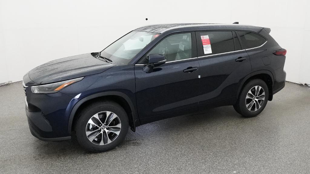 New 2026 Toyota Highlander SUV