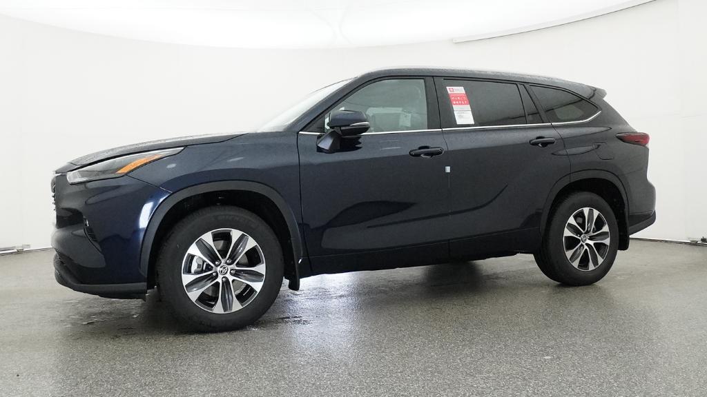 New 2026 Toyota Highlander SUV