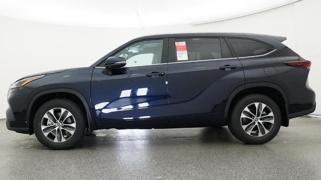 New 2026 Toyota Highlander SUV