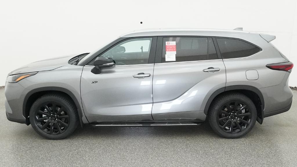 New 2026 Toyota Highlander 4D Sport Utility