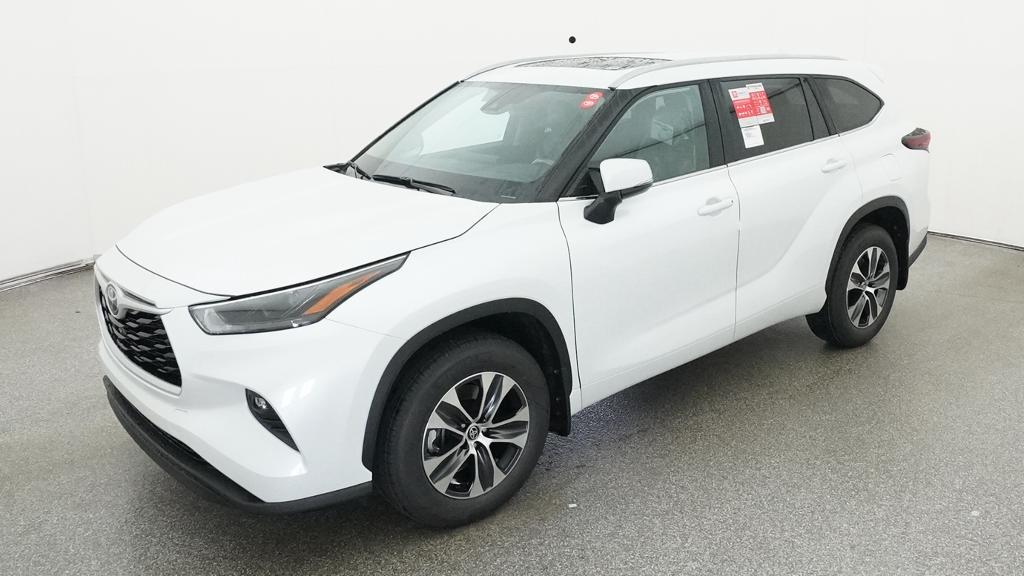 2026 Toyota Highlander  XLE