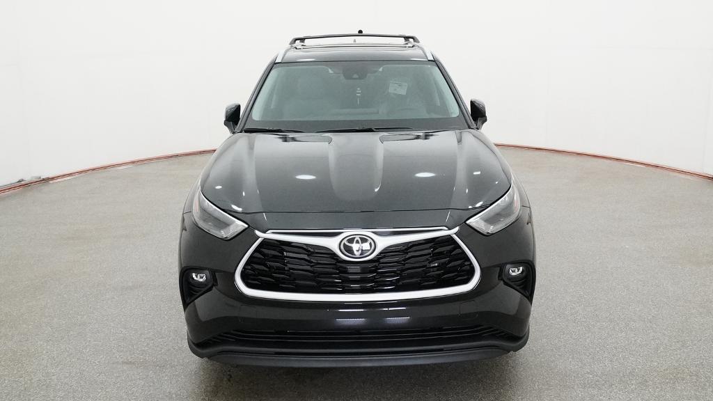 New 2026 Toyota Highlander SUV