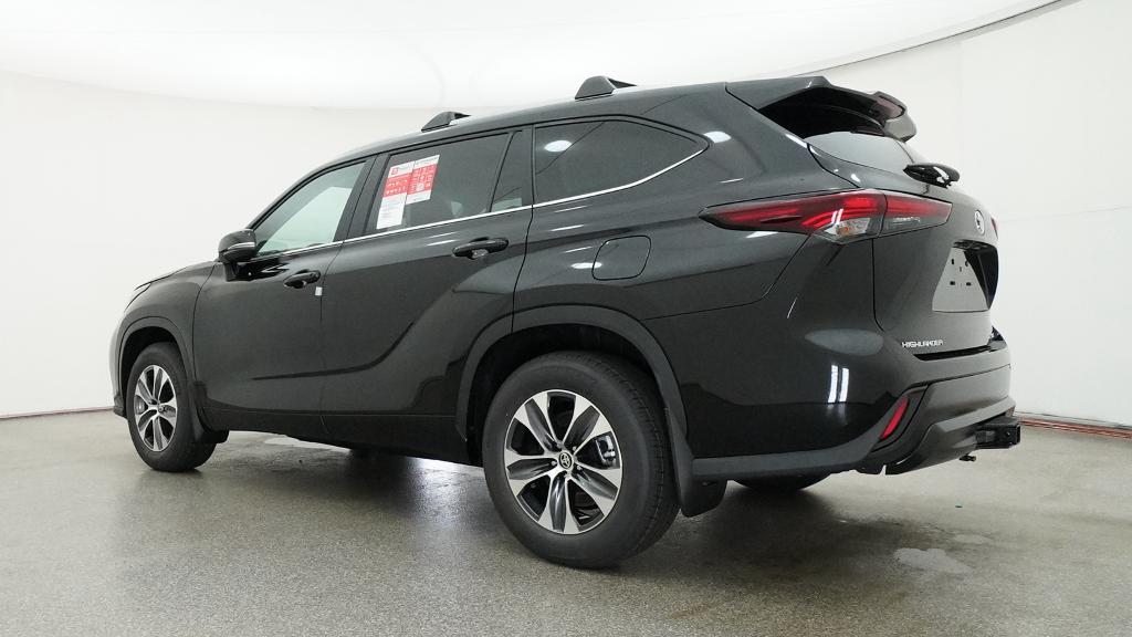 New 2026 Toyota Highlander SUV