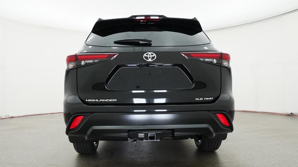 New 2026 Toyota Highlander SUV