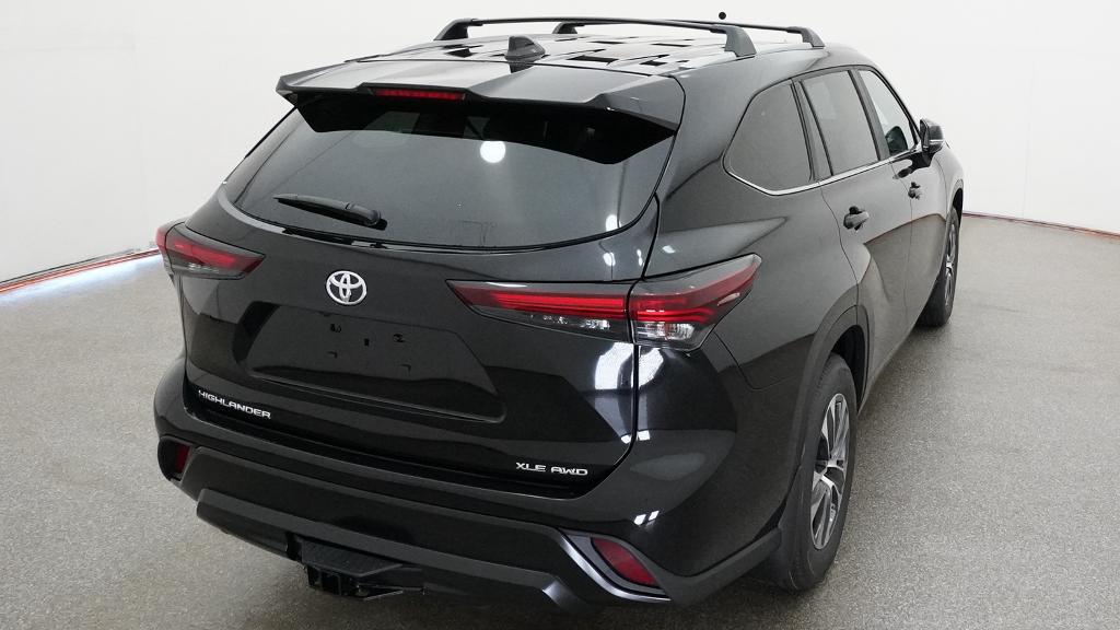 New 2026 Toyota Highlander SUV