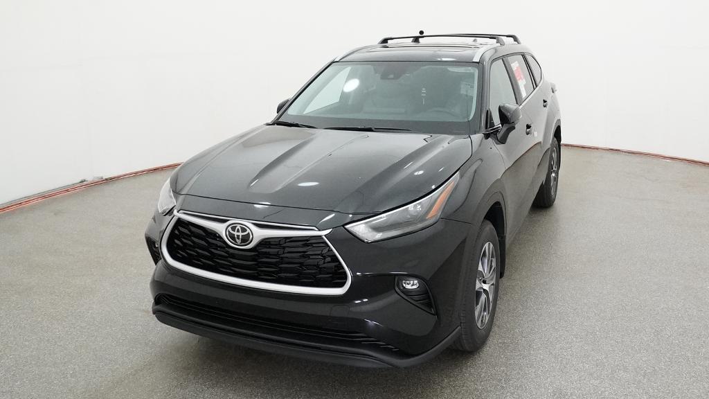 New 2026 Toyota Highlander SUV