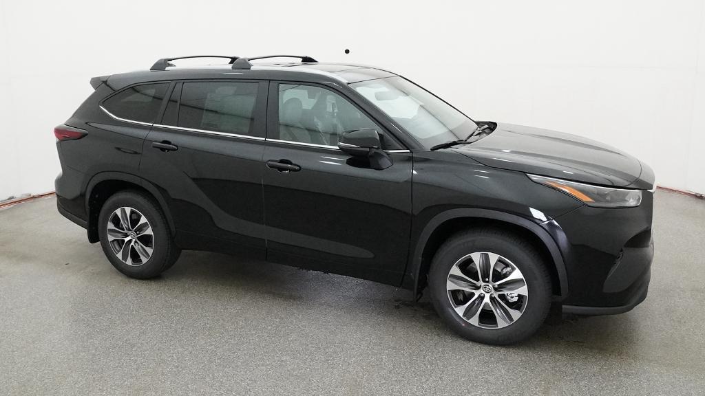 New 2026 Toyota Highlander SUV
