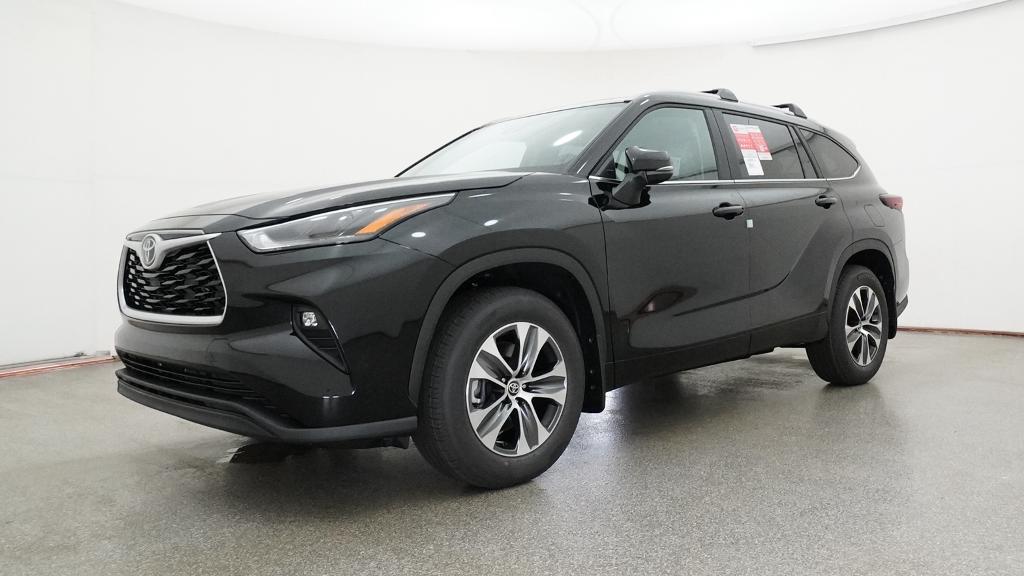 New 2026 Toyota Highlander SUV