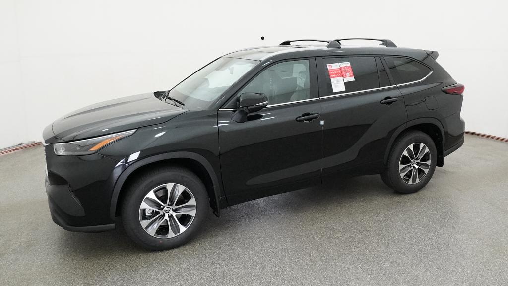 New 2026 Toyota Highlander SUV