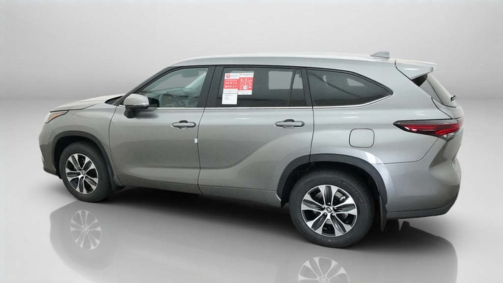 New 2026 Toyota Highlander SUV