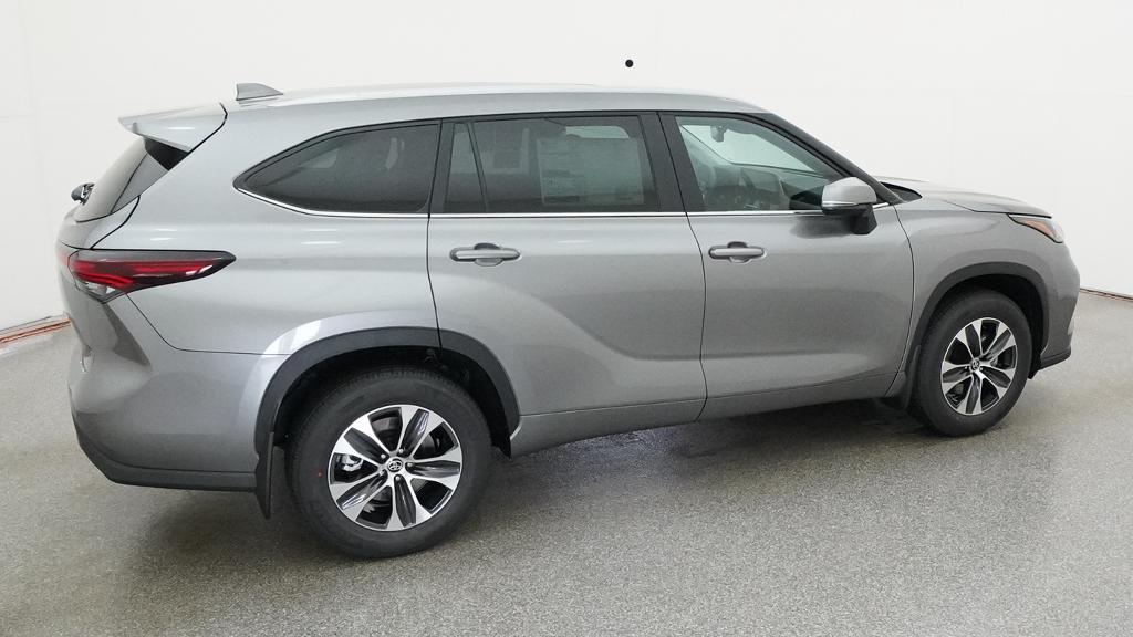 New 2026 Toyota Highlander SUV