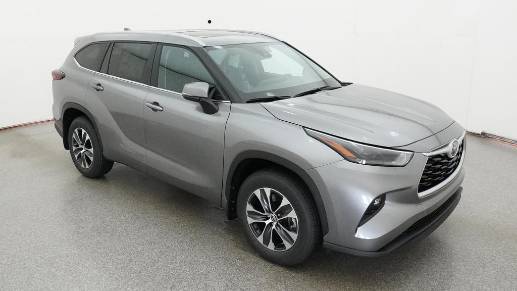 New 2026 Toyota Highlander SUV
