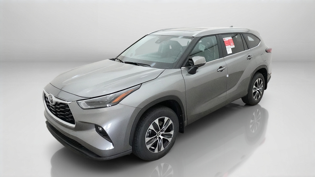 New 2026 Toyota Highlander SUV