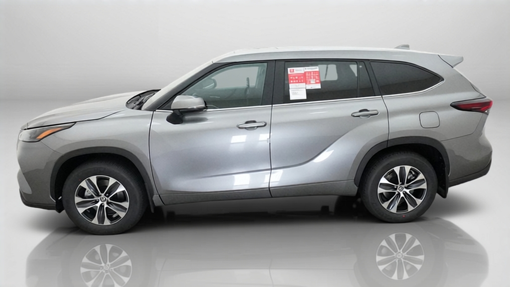 New 2026 Toyota Highlander SUV