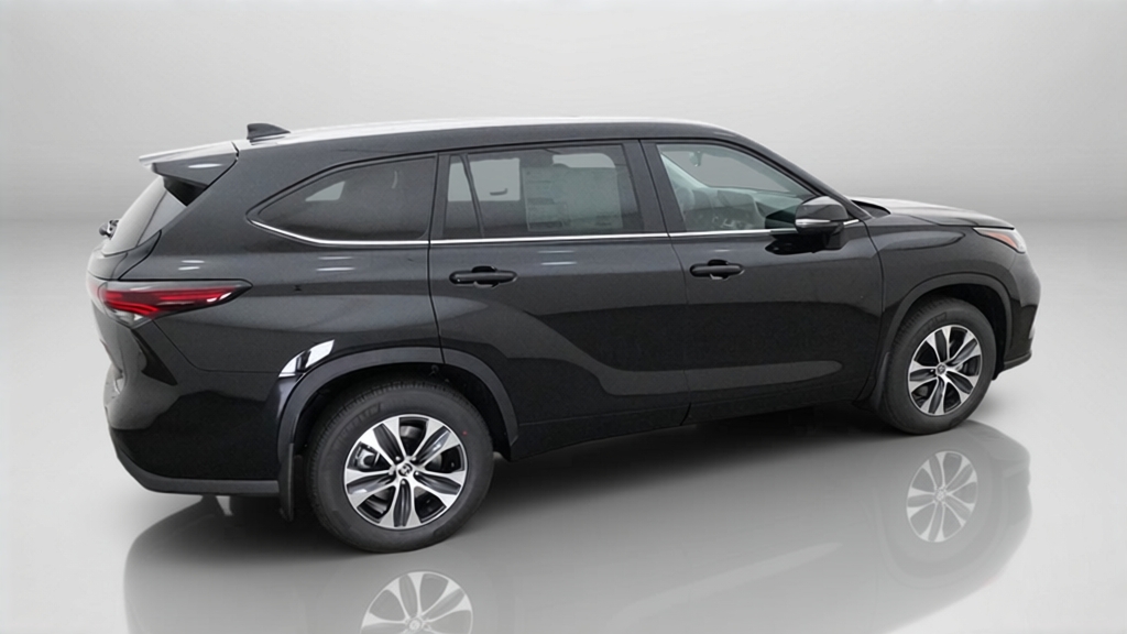 New 2026 Toyota Highlander SUV