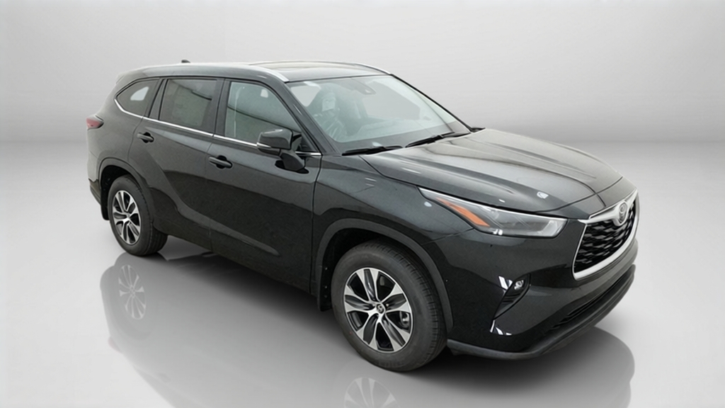 New 2026 Toyota Highlander SUV