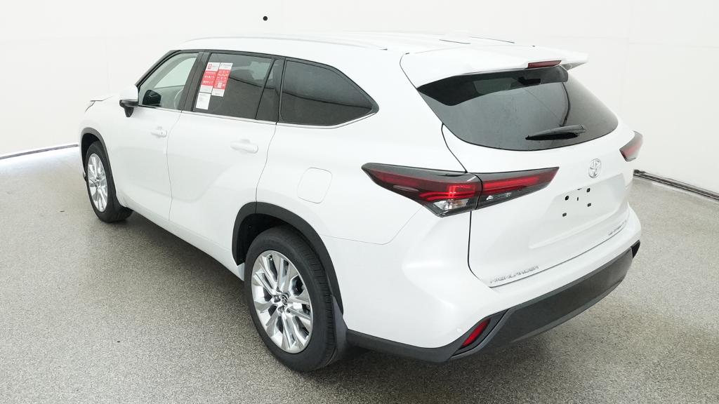 New 2026 Toyota Highlander SUV