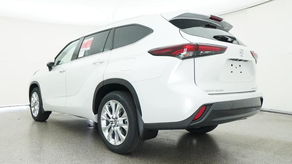 New 2026 Toyota Highlander SUV