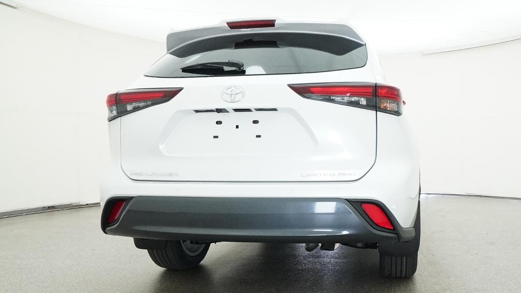 New 2026 Toyota Highlander SUV