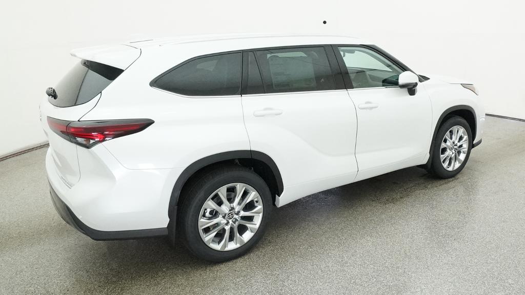 New 2026 Toyota Highlander SUV