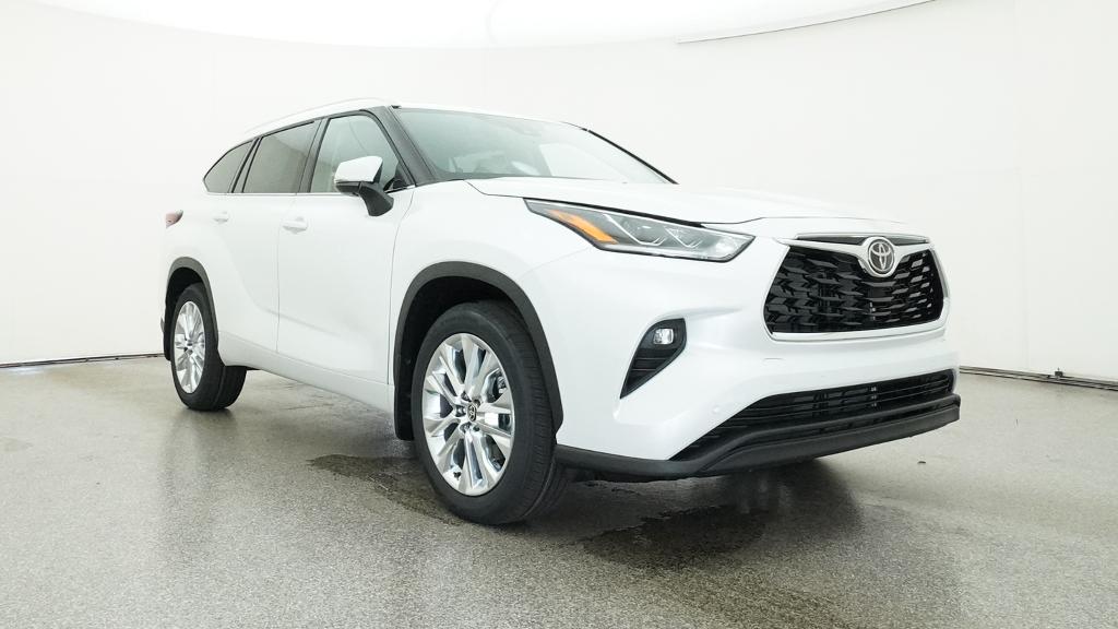 New 2026 Toyota Highlander SUV