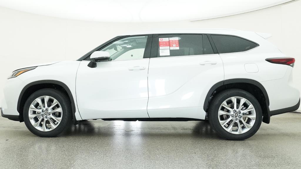 New 2026 Toyota Highlander SUV