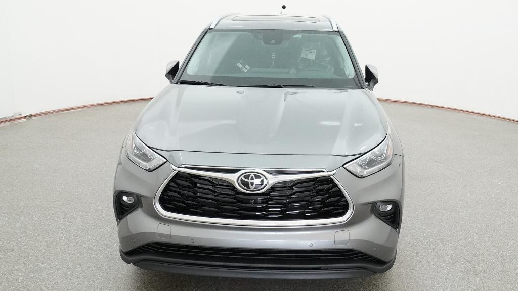 New 2026 Toyota Highlander SUV